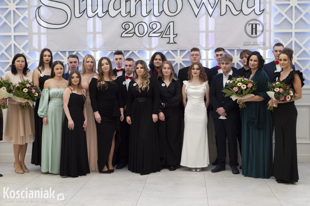 Studniówka ZSP Nietążkowo 2024 [ZDJĘCIA]