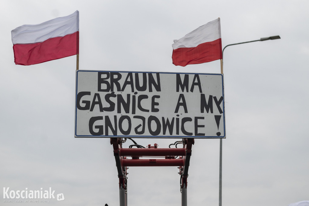 Rolnicy blokują wjazd na węzeł Kościan Północ