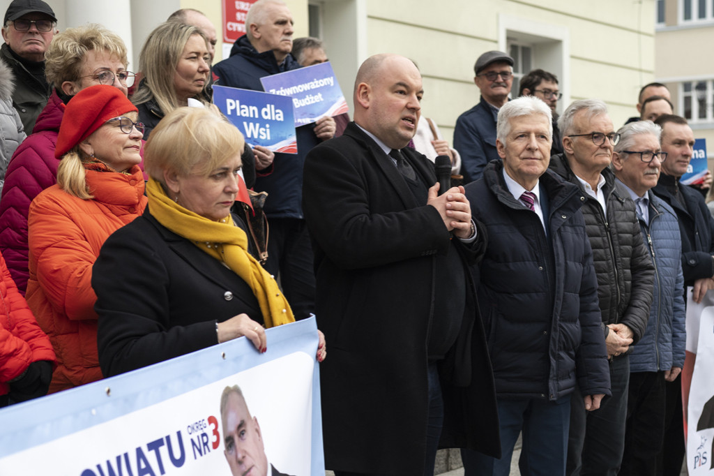 PiS zaprezentowało kandydatów w wyborach