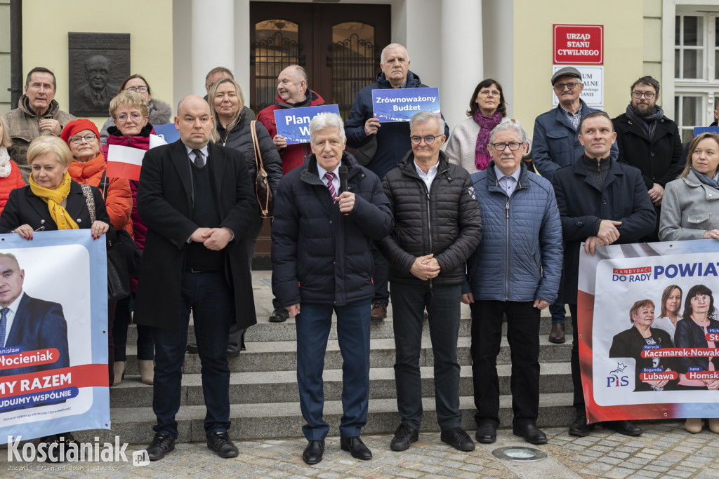PiS zaprezentowało kandydatów w wyborach