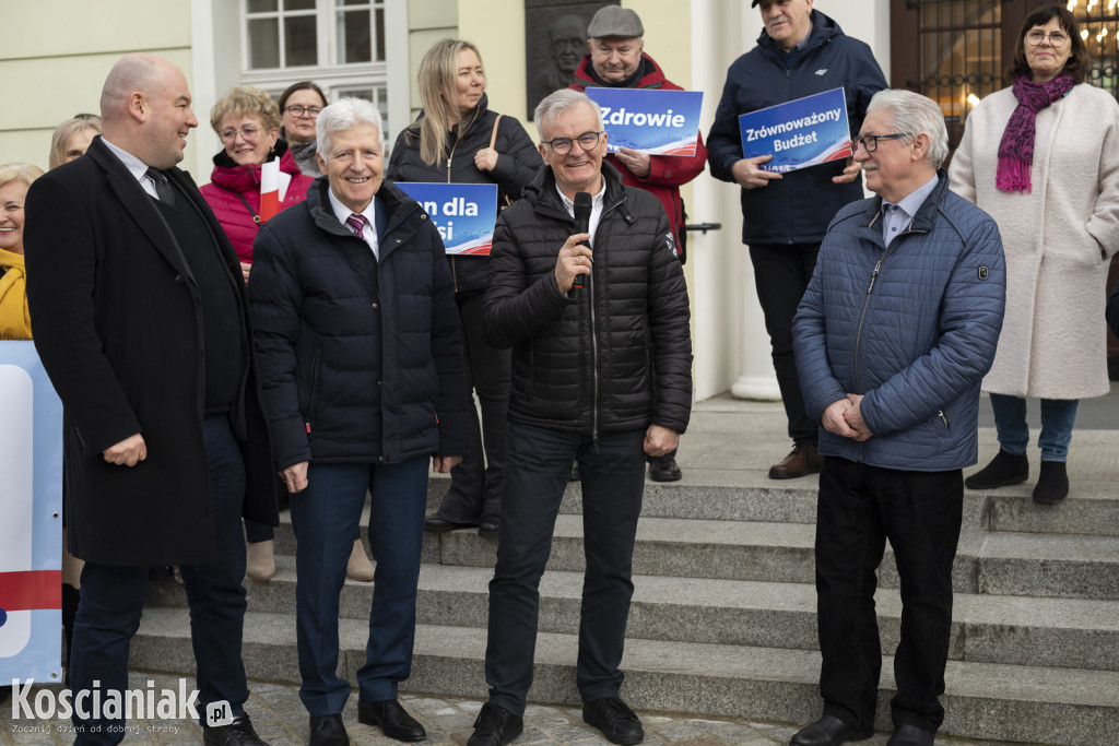 PiS zaprezentowało kandydatów w wyborach