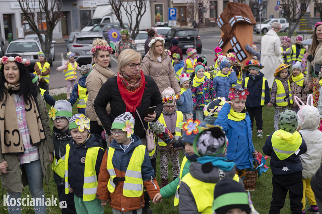 Przedszkolaki w Śmiglu powitały wiosnę