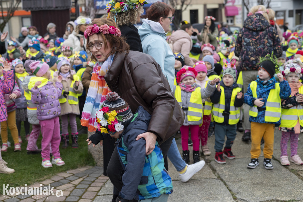 Przedszkolaki w Śmiglu powitały wiosnę
