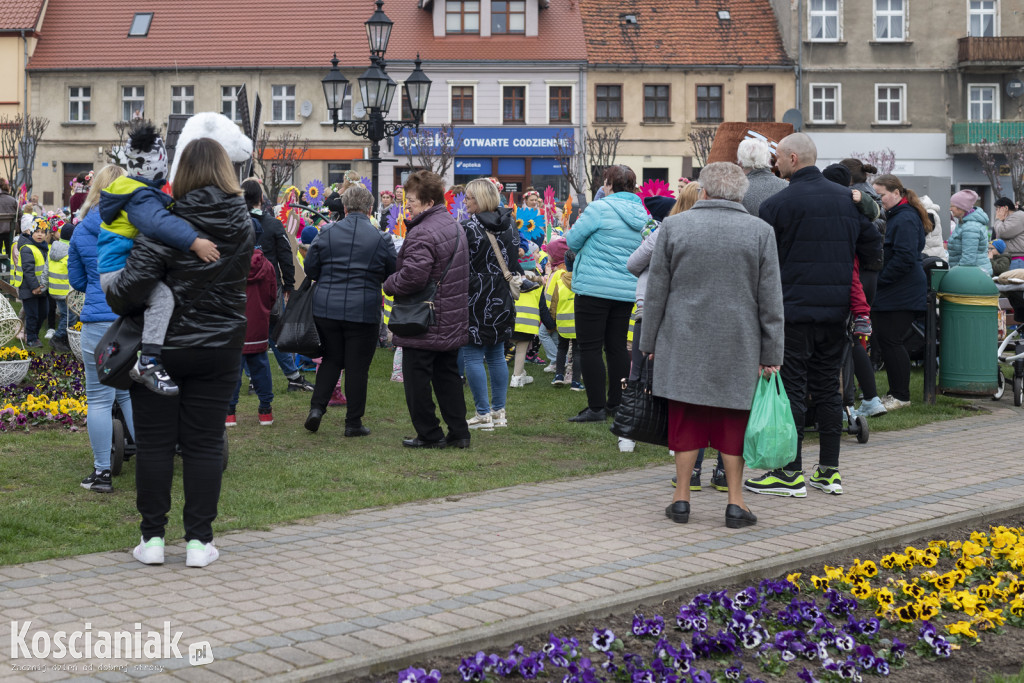 Przedszkolaki w Śmiglu powitały wiosnę