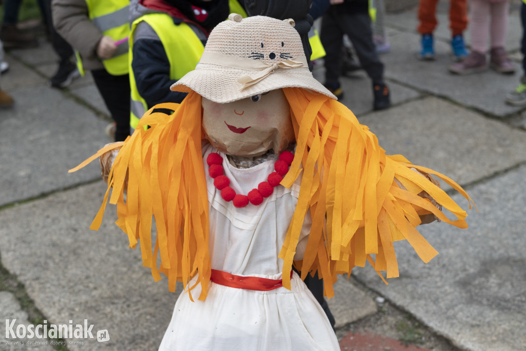 Przedszkolaki w Śmiglu powitały wiosnę