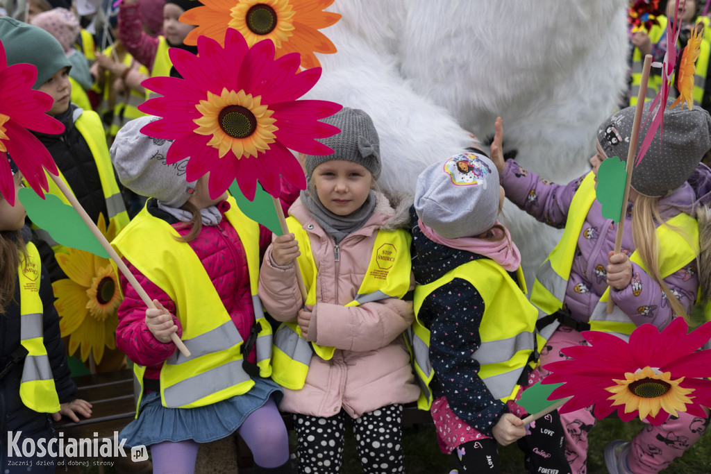 Przedszkolaki w Śmiglu powitały wiosnę