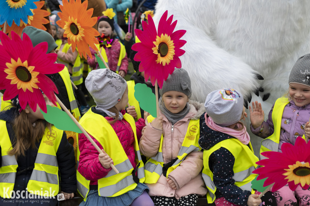 Przedszkolaki w Śmiglu powitały wiosnę