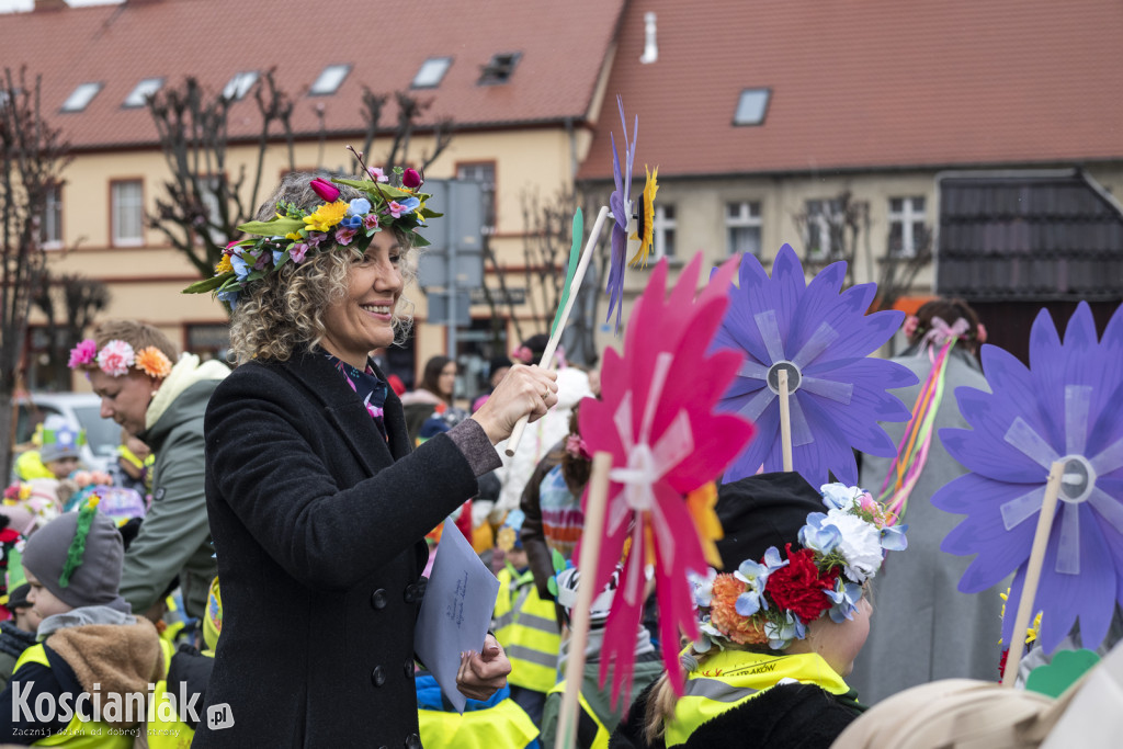 Przedszkolaki w Śmiglu powitały wiosnę