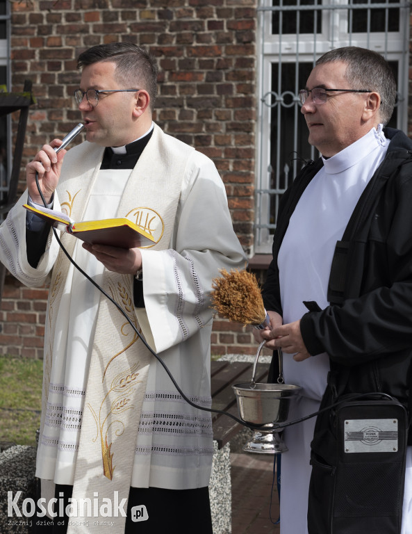 Święcenie pokarmów w Kiełczewie