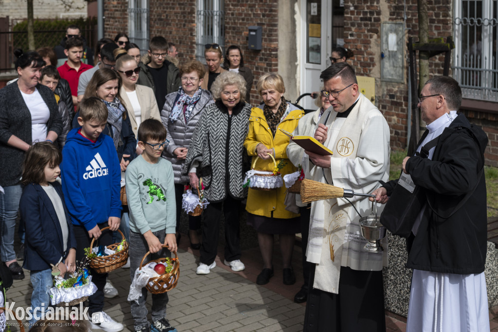 Święcenie pokarmów w Kiełczewie