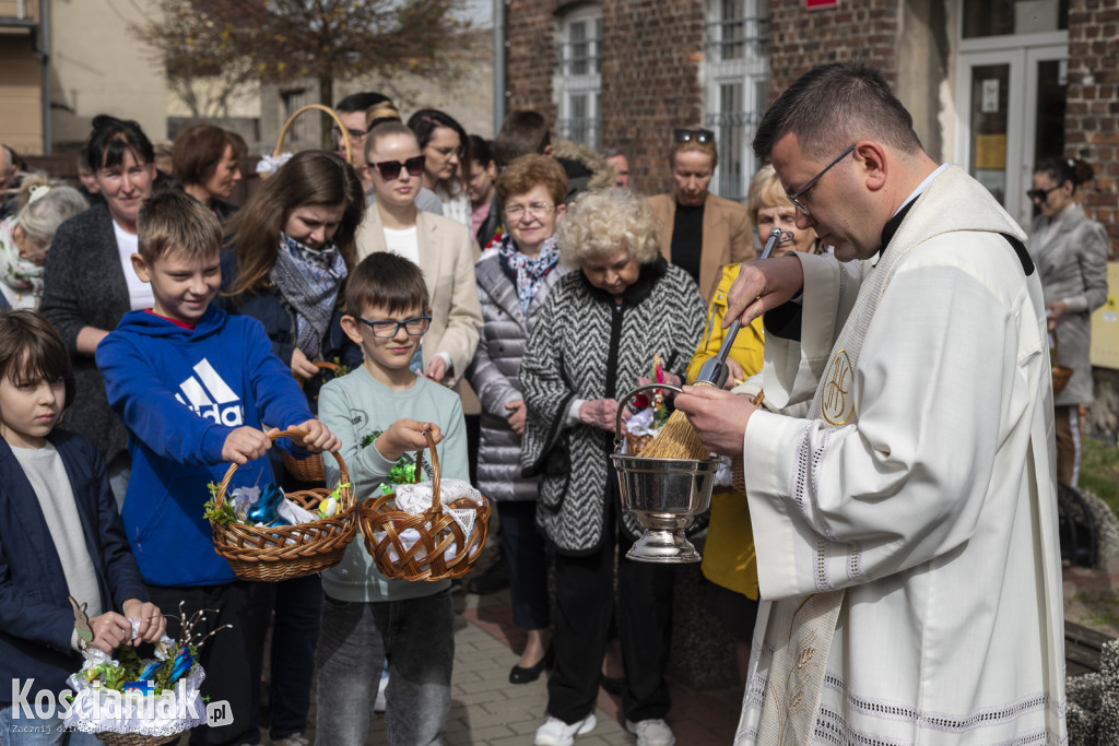 Święcenie pokarmów w Kiełczewie