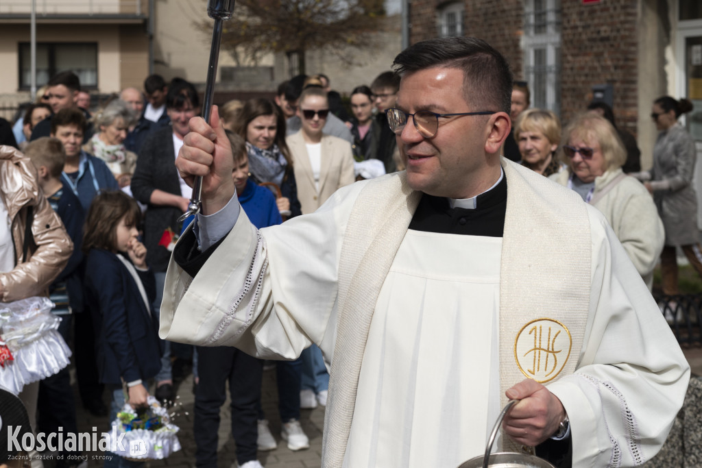 Święcenie pokarmów w Kiełczewie