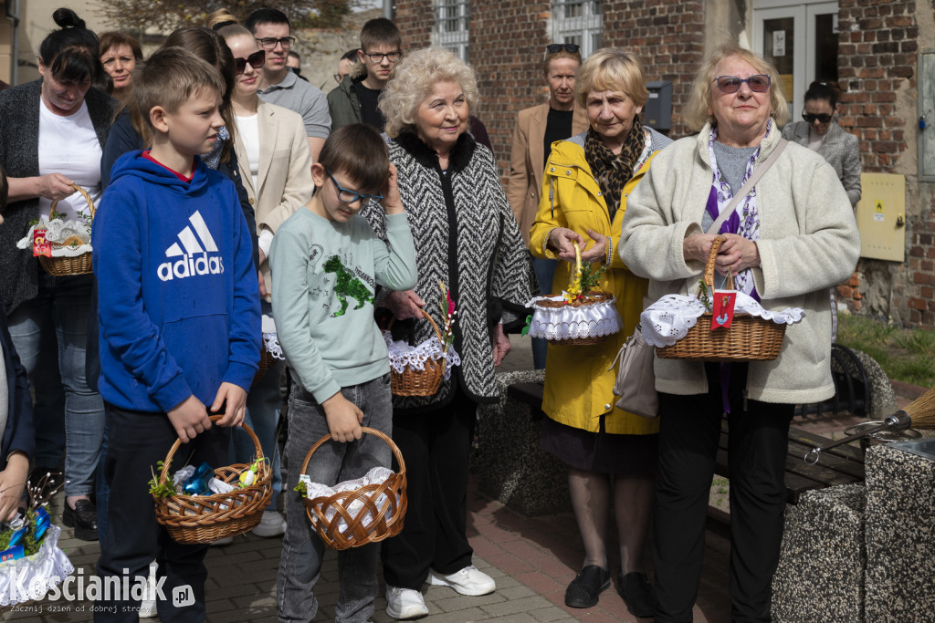 Święcenie pokarmów w Kiełczewie