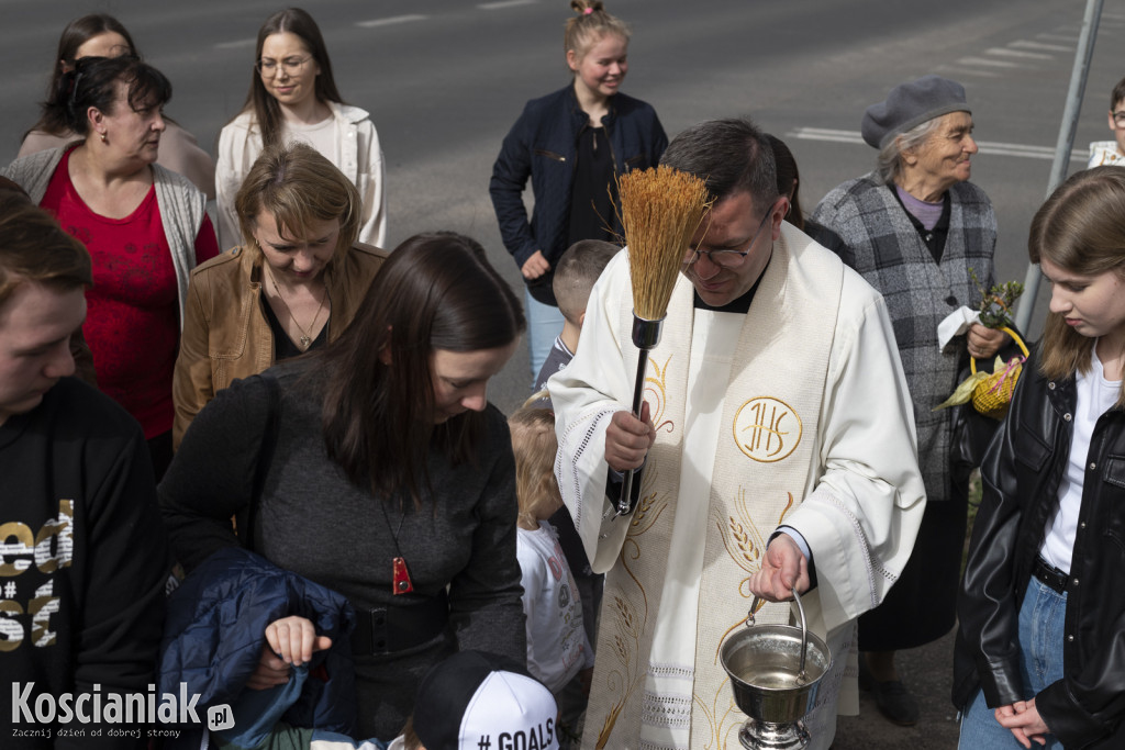 Święcenie pokarmów w Kiełczewie