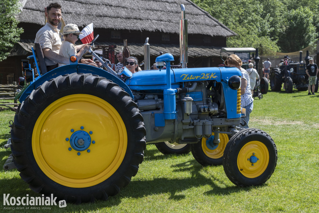 Zlot zabytkowych traktorów 2024 w Soplicowie