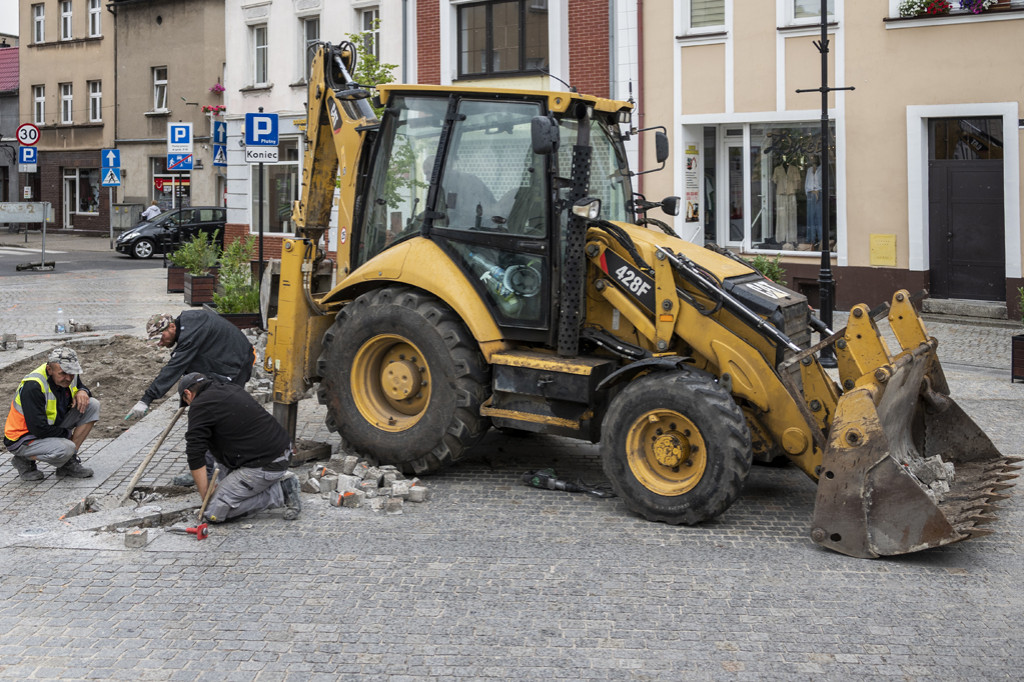 Rozpoczęły się prace naprawcze na Rynku