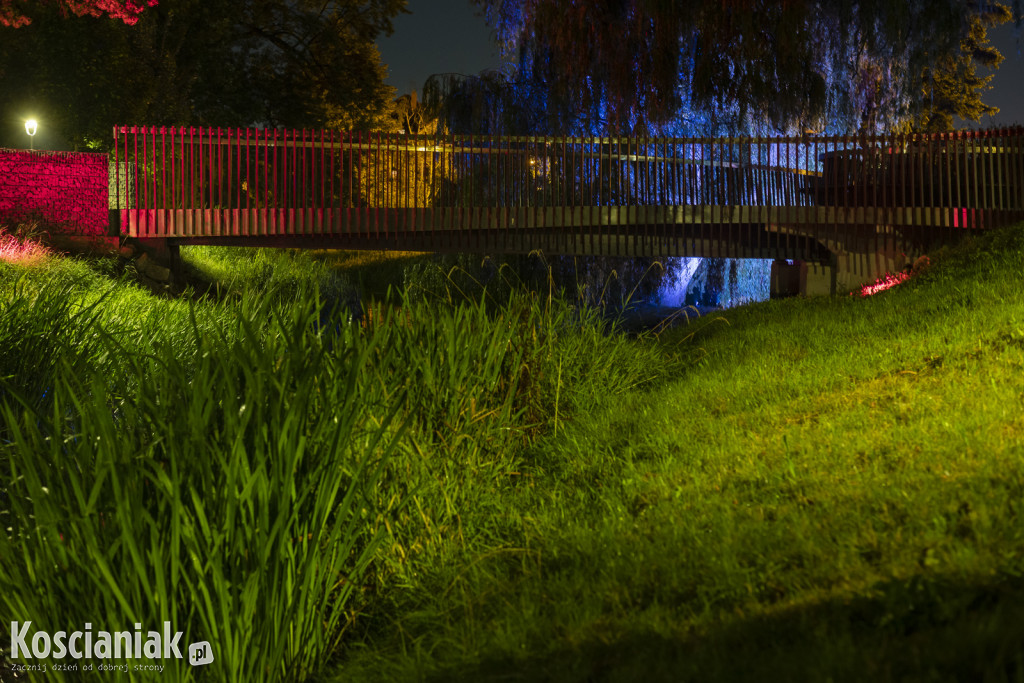 Fontanny i nocne iluminacje powinny działać