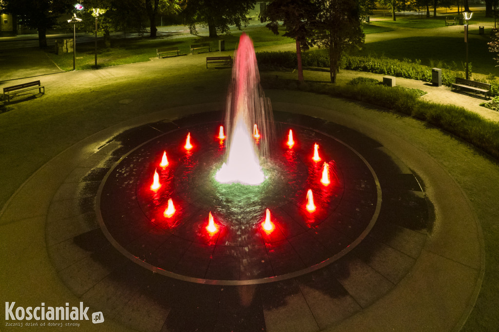 Fontanny i nocne iluminacje powinny działać