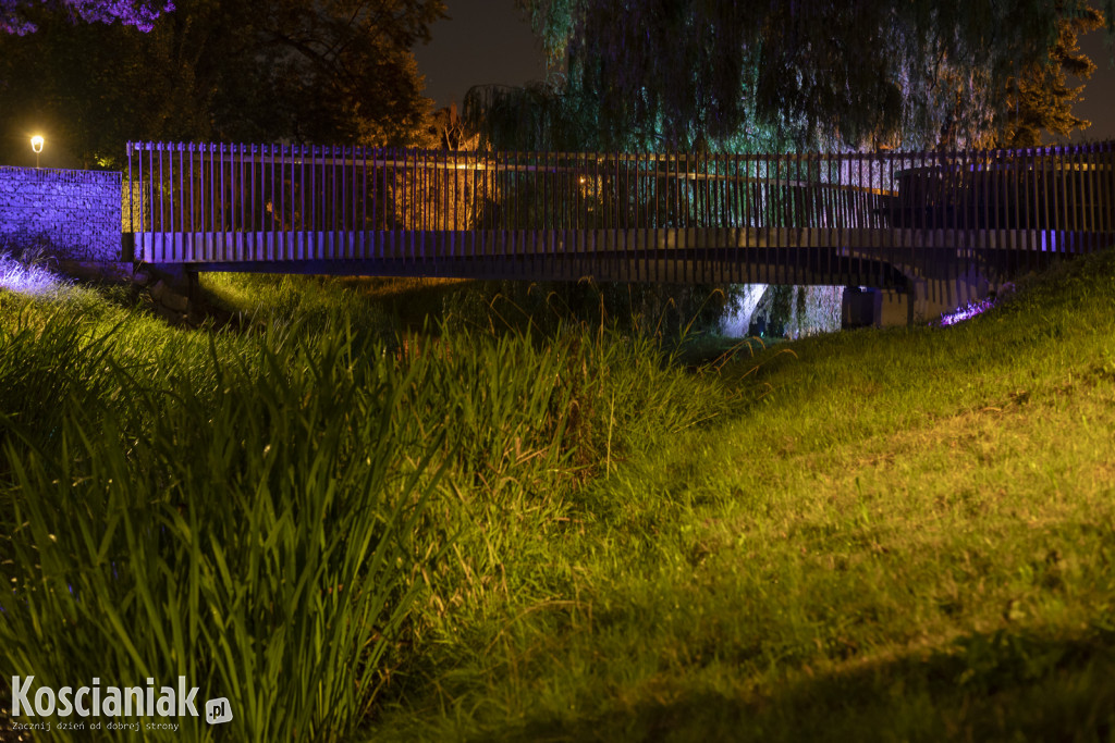 Fontanny i nocne iluminacje powinny działać