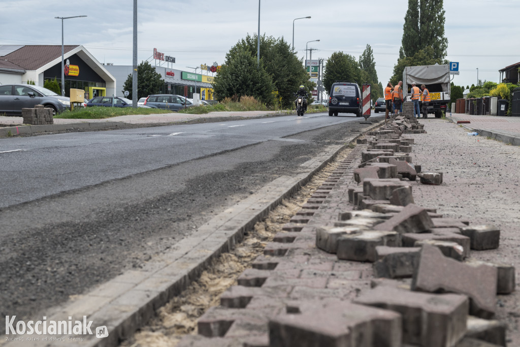 Remont Poznańskiej: drogowcy zaczęli drugi odcinek [ZDJĘCIA]