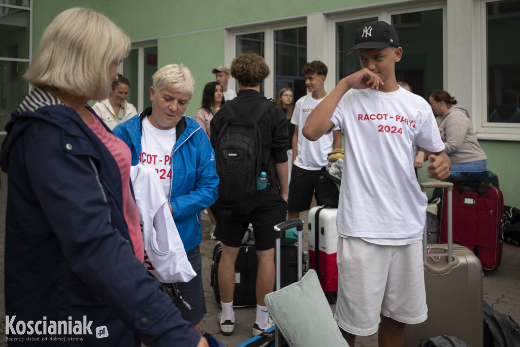 Druga grupa kibiców z Racotu wyjechała do Paryża