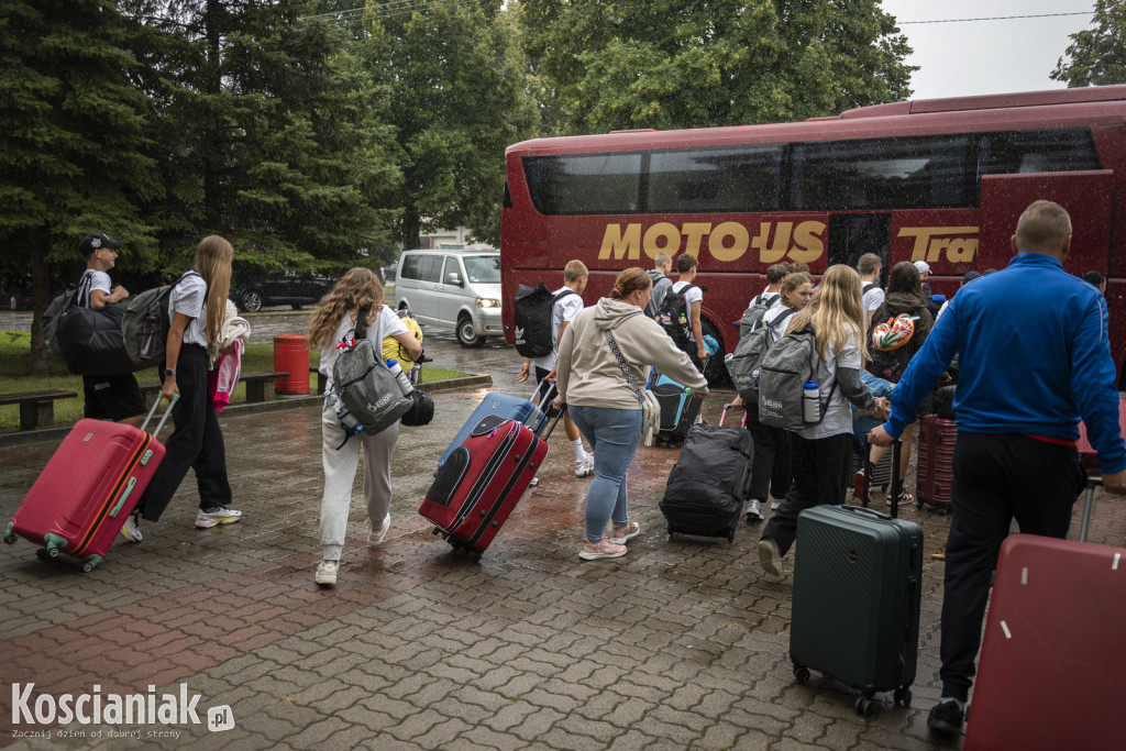 Druga grupa kibiców z Racotu wyjechała do Paryża