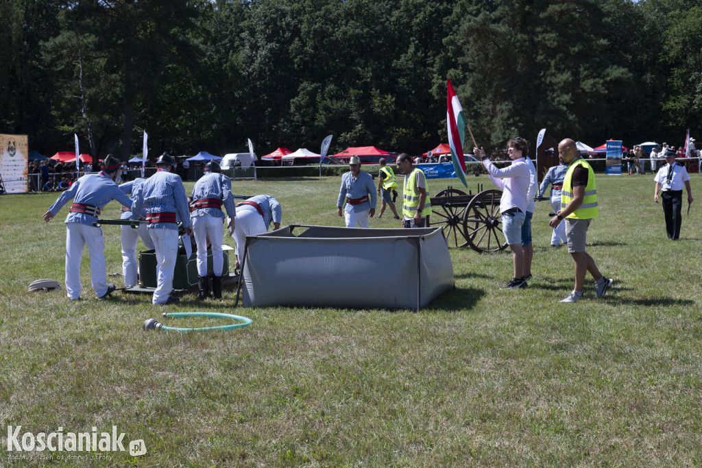 Zawody Sikawek Konnych w Racocie 2024