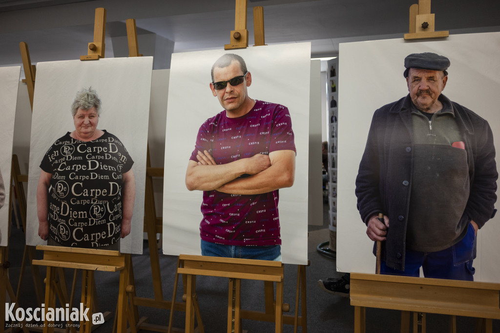 Wystawa „Fotografowie wędrowni” w bibliotece