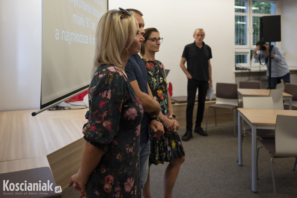 Wystawa „Fotografowie wędrowni” w bibliotece