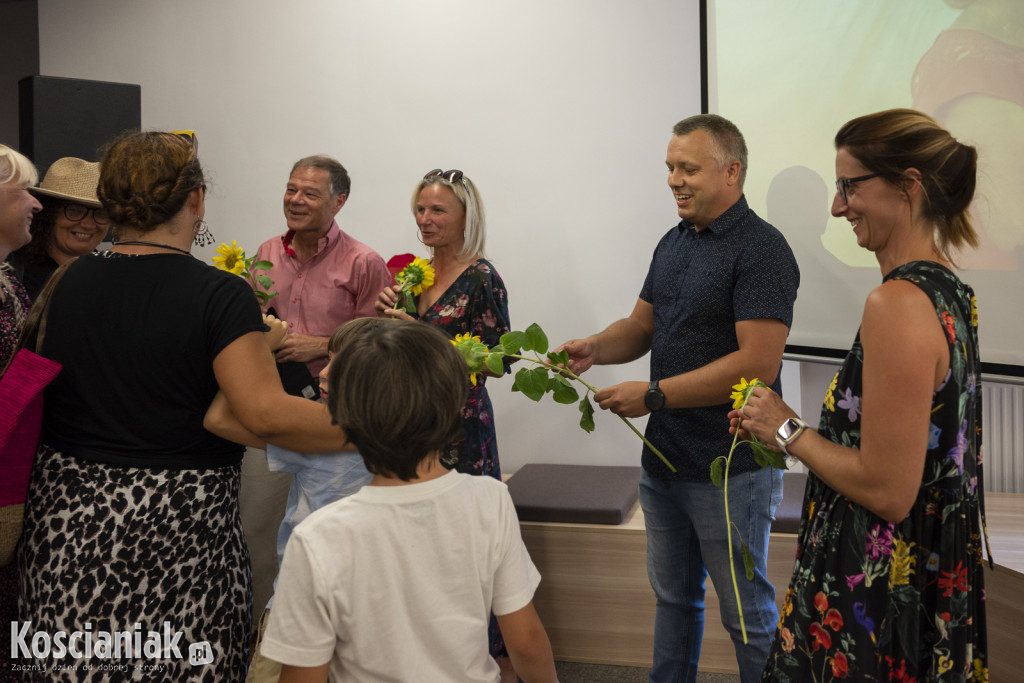 Wystawa „Fotografowie wędrowni” w bibliotece