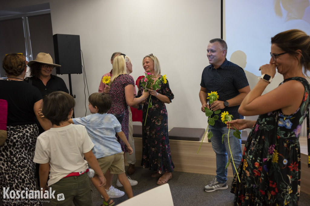 Wystawa „Fotografowie wędrowni” w bibliotece