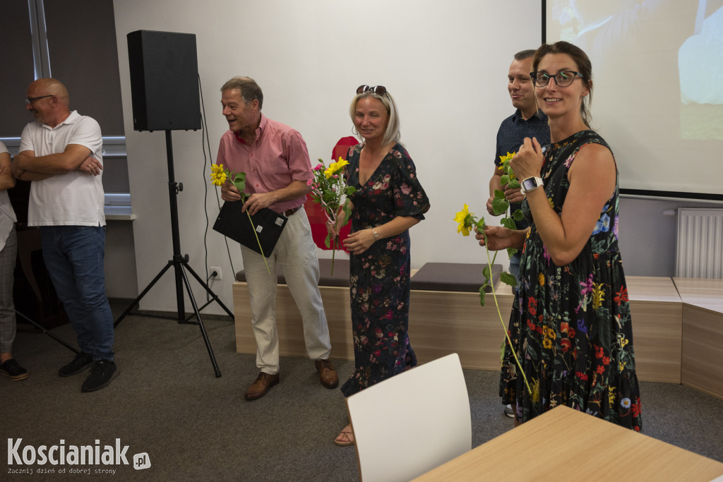 Wystawa „Fotografowie wędrowni” w bibliotece