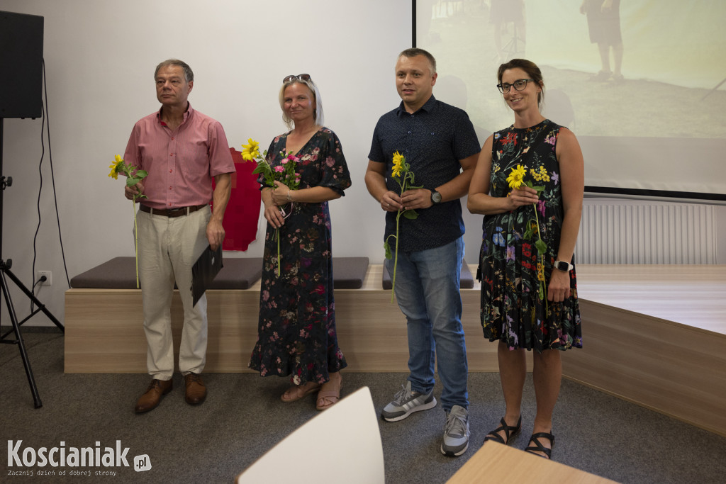 Wystawa „Fotografowie wędrowni” w bibliotece