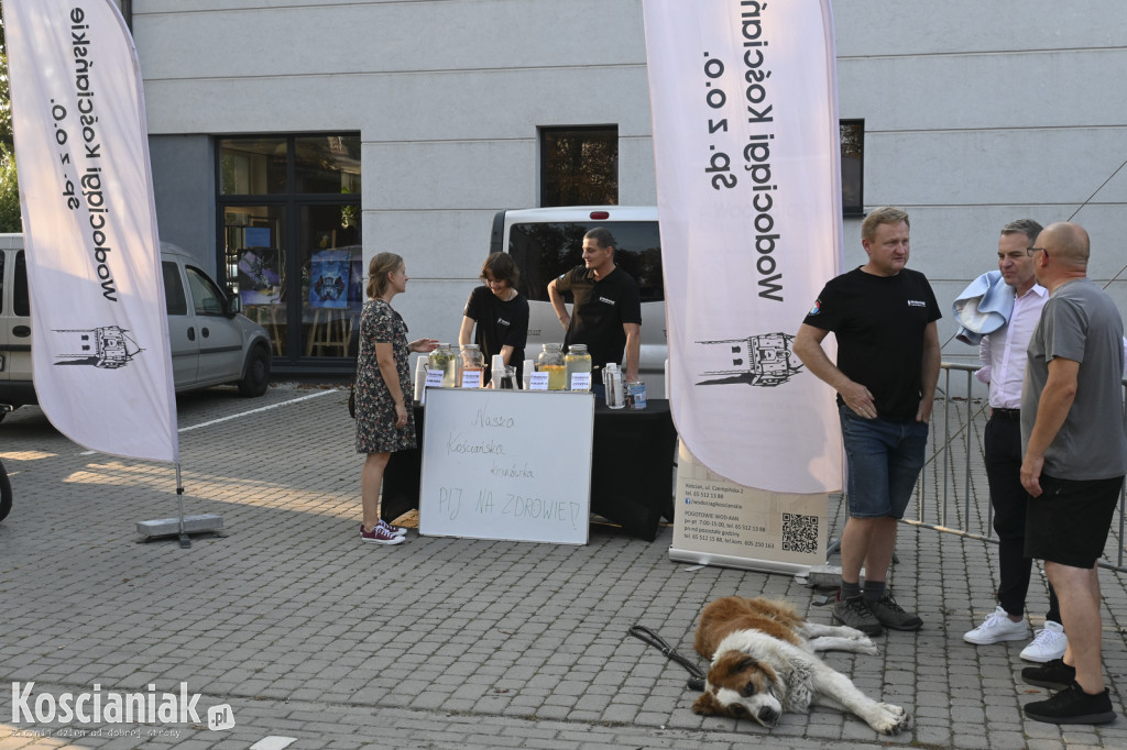 Tęcza Kościan zaprezentowała drużynę i sponsorów