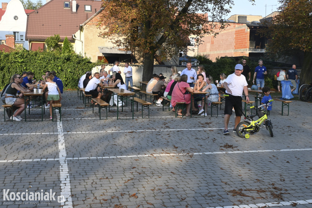 Tęcza Kościan zaprezentowała drużynę i sponsorów