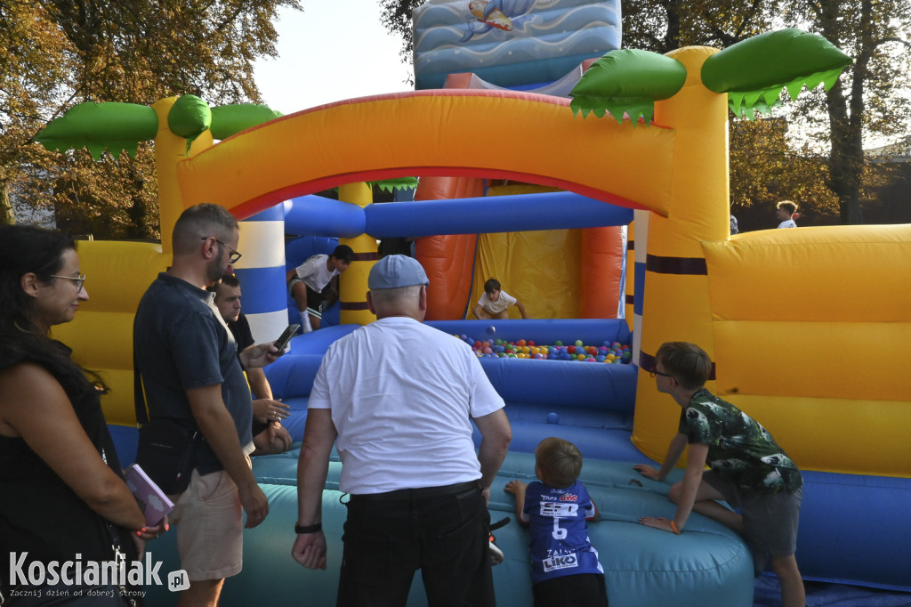 Tęcza Kościan zaprezentowała drużynę i sponsorów