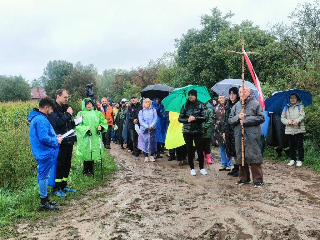 10. Kopaszewska Droga Krzyżowa