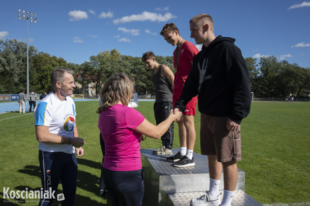 Dominik Wolff na stadionie z Kolbergowiczami