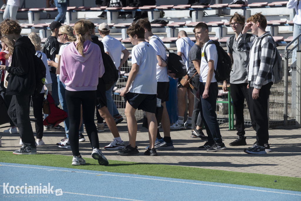 Dominik Wolff na stadionie z Kolbergowiczami