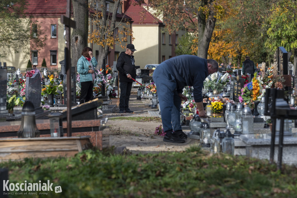 Kościańskie cmentarze przed 1 listopada