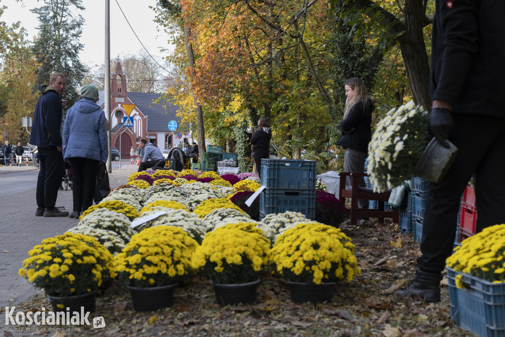 Kościańskie cmentarze przed 1 listopada