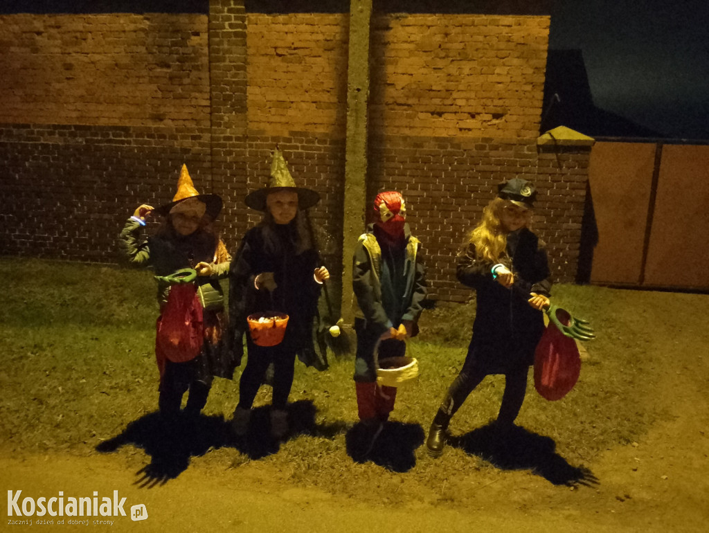 Halloween na ulicach Kościana i okolic