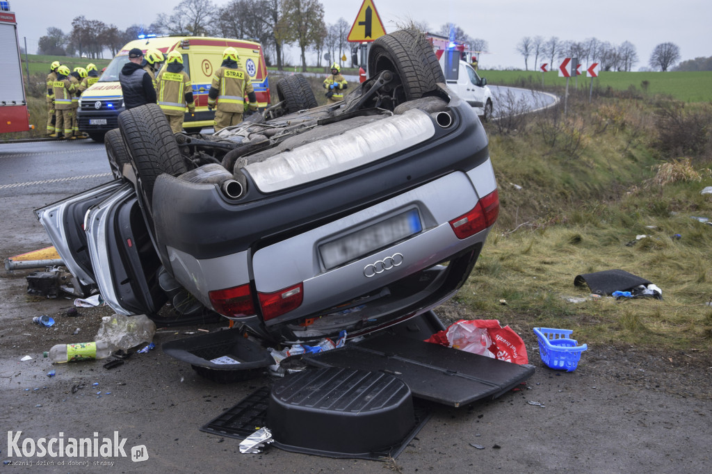 Pijany kierowca dachował za Radomickiem