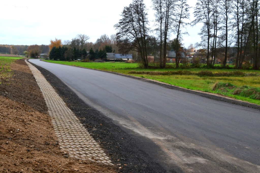 Zakończono remont drogi w Robaczynie