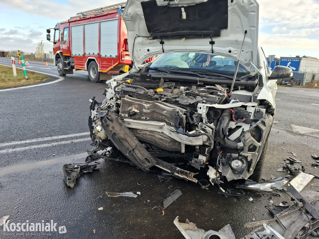 Wypadek na wyjeździe ze Starych Oborzysk