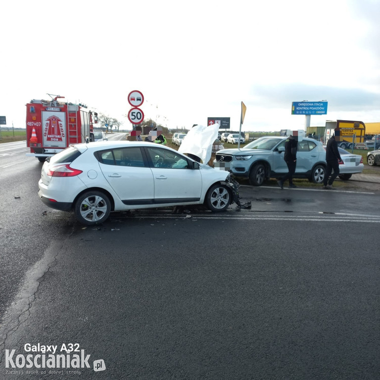 Wypadek na wyjeździe ze Starych Oborzysk