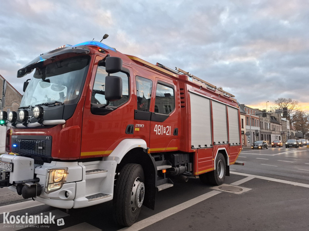 Zderzenie trzech aut „na światłach” w Kościanie