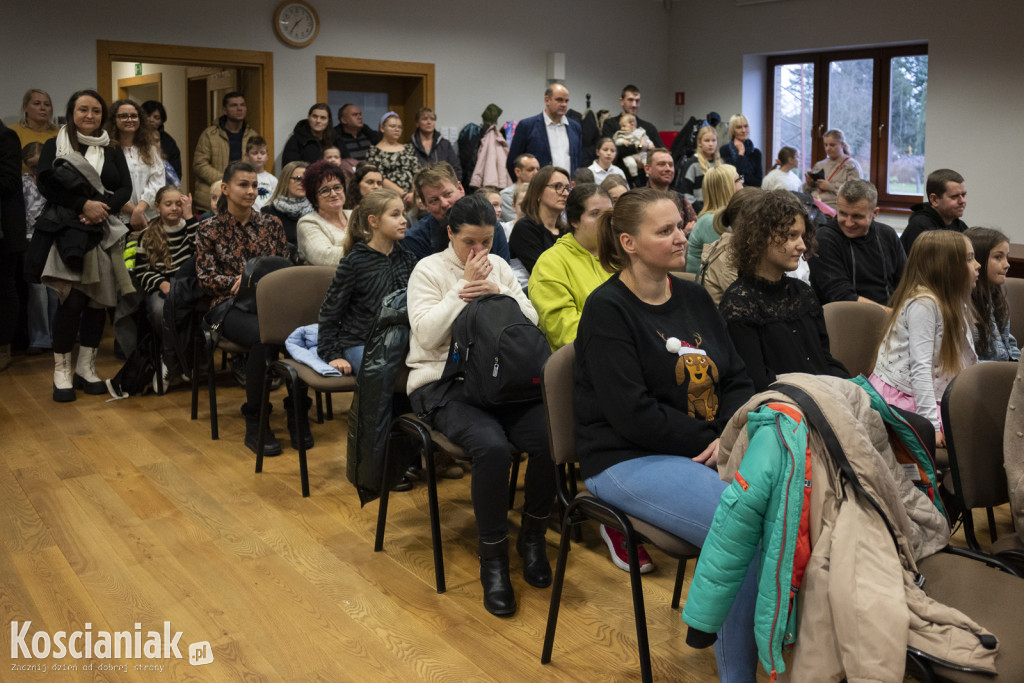 Nagrody dla laureatów konkursu Nadleśnictwa