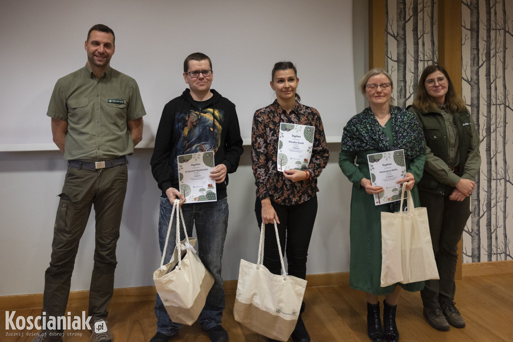 Nagrody dla laureatów konkursu Nadleśnictwa