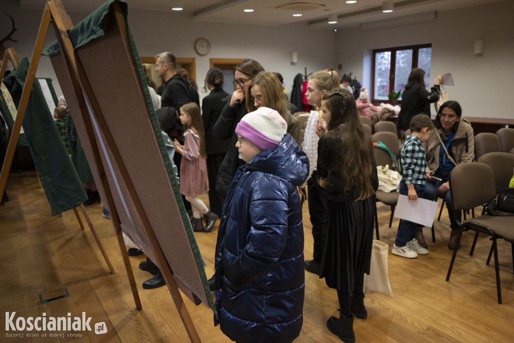 Nagrody dla laureatów konkursu Nadleśnictwa